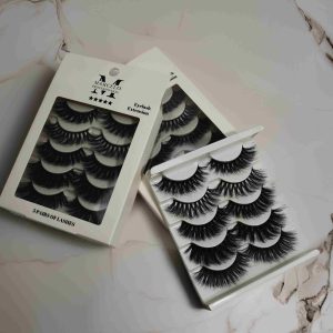 Wimpern verpackt und ausgepackt 1 11zon
